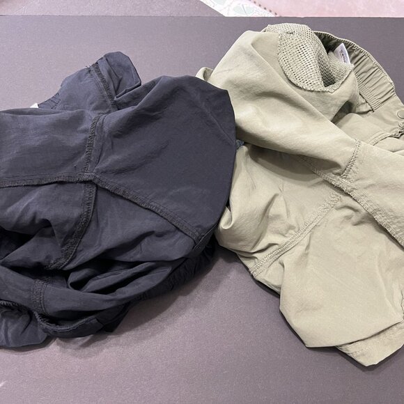 Lot of 2 Columbia XL Nylon Cargo Swim Shorts In Black & Olive Green - Picture 5 of 11